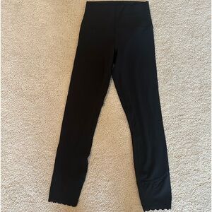 Lululemon Black Align Scalloped Hem High-Rise Pant 25" size 4